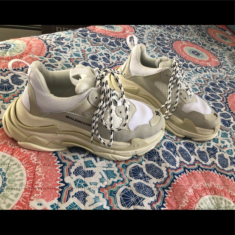 White Balenciaga’s